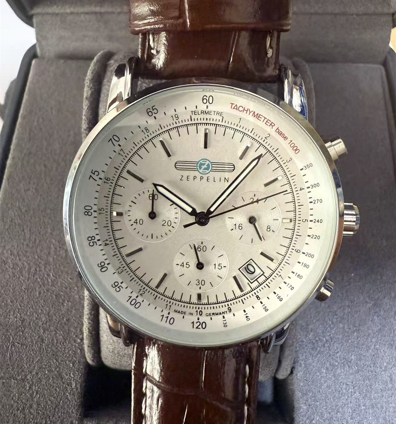 Trendy Fashion ZEPPELIN Couple - огляд і ціна Luxury Watch News