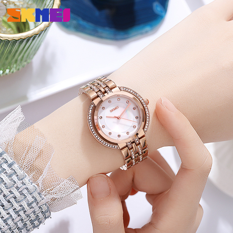 Womens Bracelet Quartz Watches - огляд і ціна Luxury Watch Women